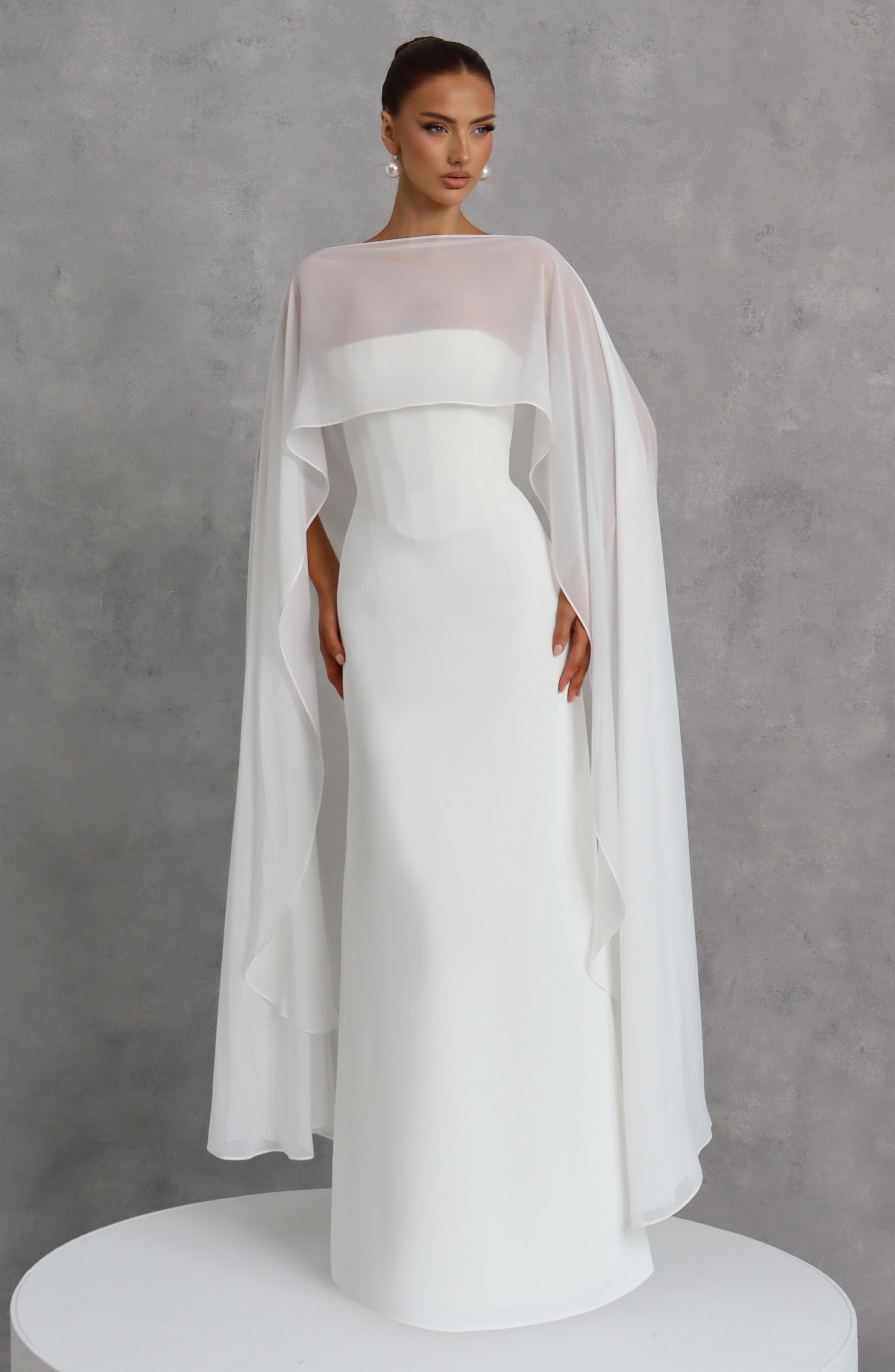 Romy Cape - Ivory
